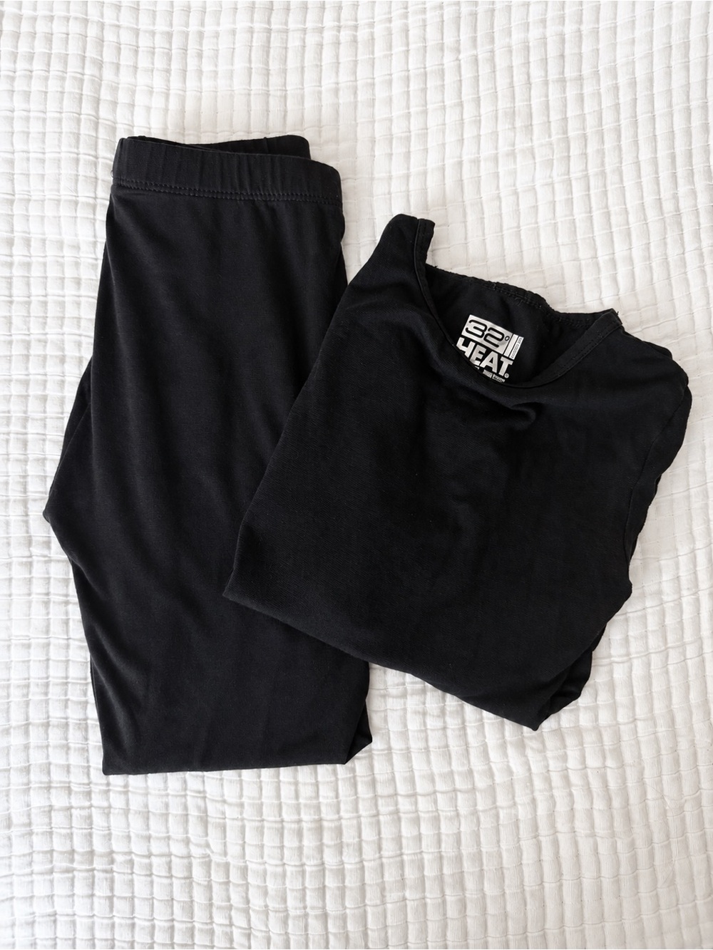 32 Degrees Heat Youth Long John Set – Unisex Size Small – Black